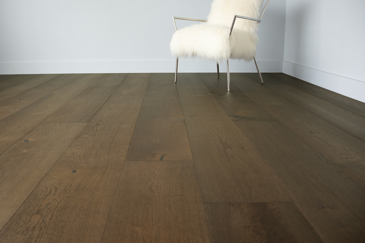 Novas 10-1/4″ Wide – White Oak Engineered Hardwood Flooring
