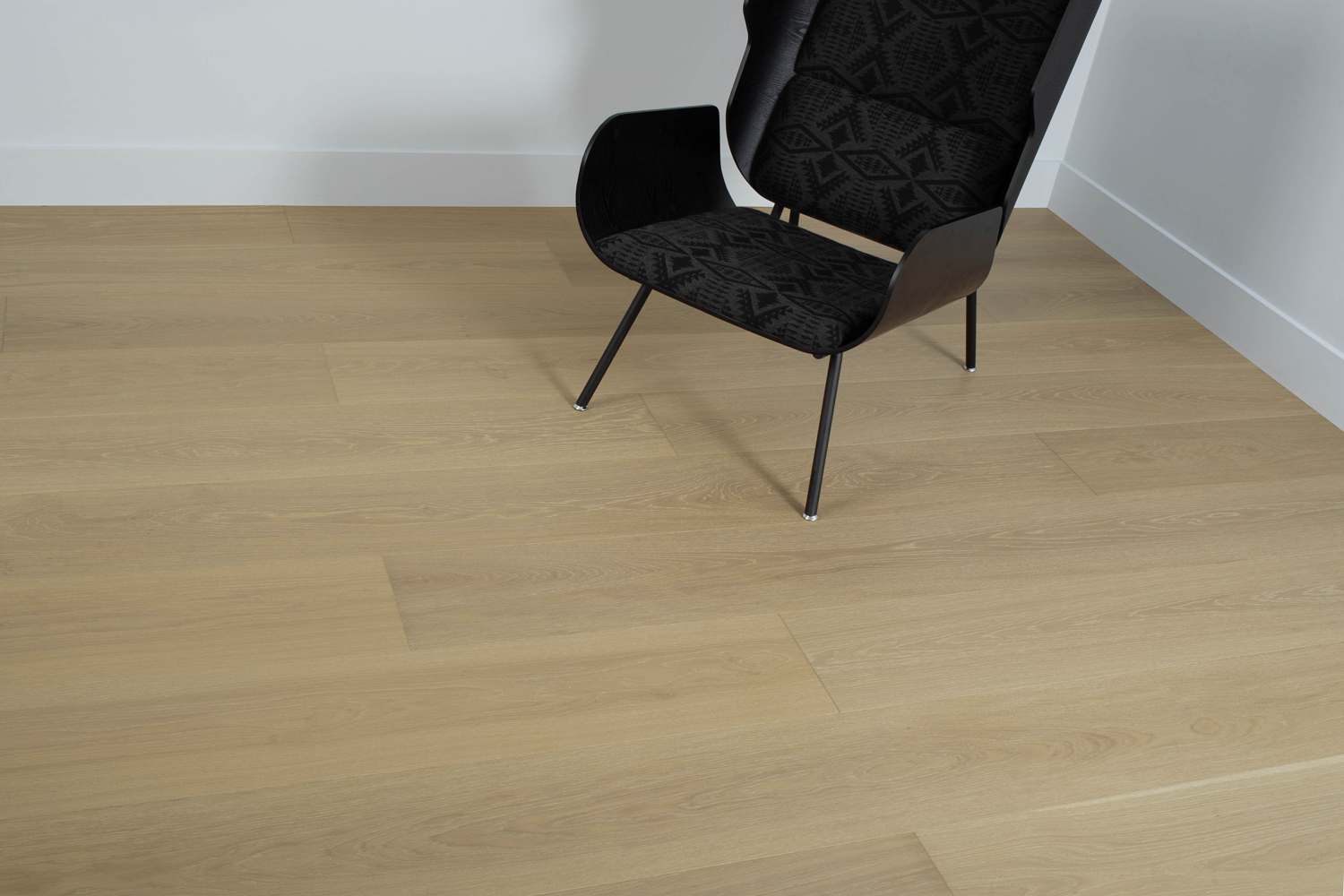 Sabbia 9-1/2″ Wide – White Oak Engineered Hardwood Flooring