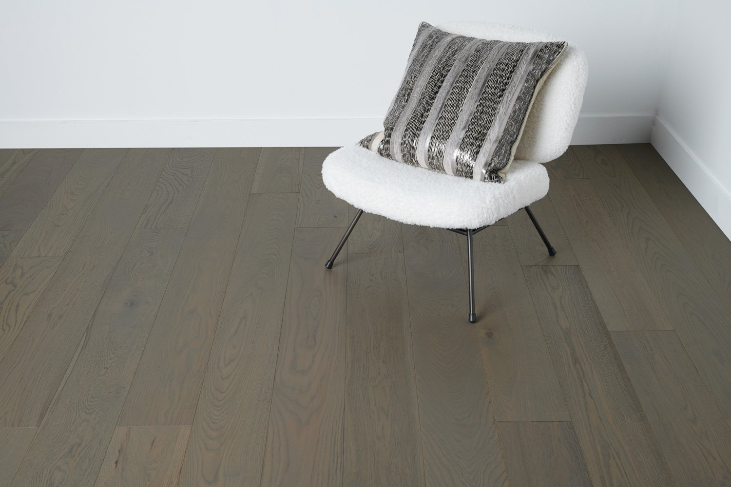 Valenti 7-1/2″ Wide – White Oak Engineered Hardwood Flooring
