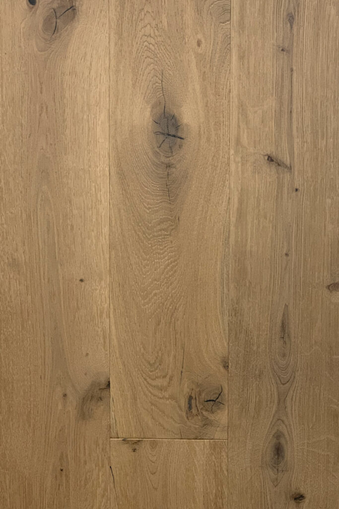 Vintage Beige (7.5) 7-1/2″ Wide – White Oak Engineered Hardwood Flooring