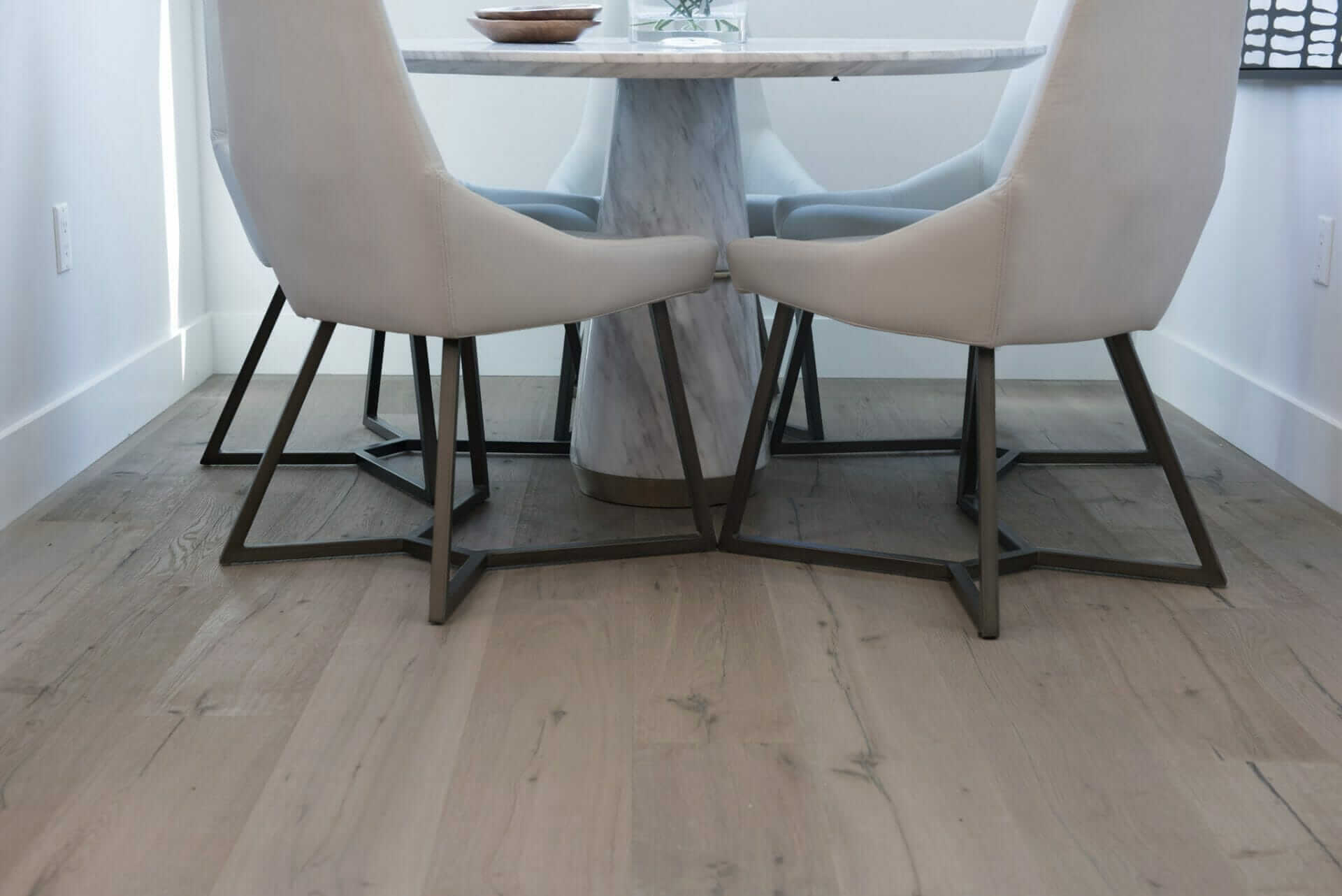 Pearl White 8-5/8″ Wide - White Oak Engineered Hardwood Flooring - ADM  Flooring