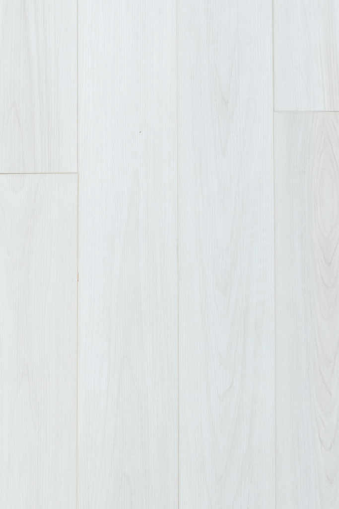 Nevicare (LVP) 9″ Vinyl Plank SPC Flooring