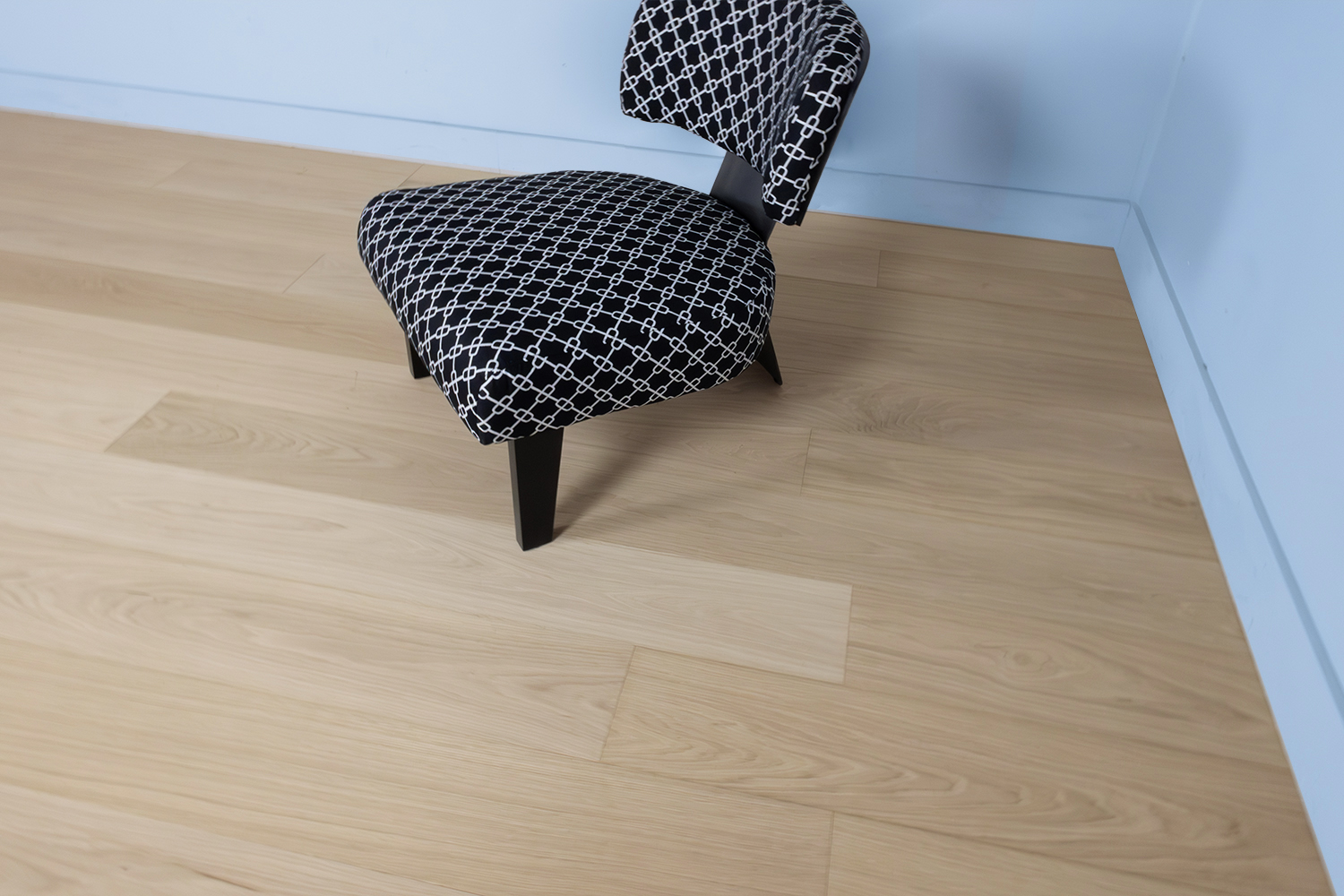 Unfinished (7.5) 7-1/2″ SELECT Wide – White Oak Engineered Hardwood Flooring