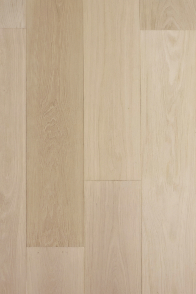 Unfinished (7.5) 7-1/2″ SELECT Wide – White Oak Engineered Hardwood Flooring