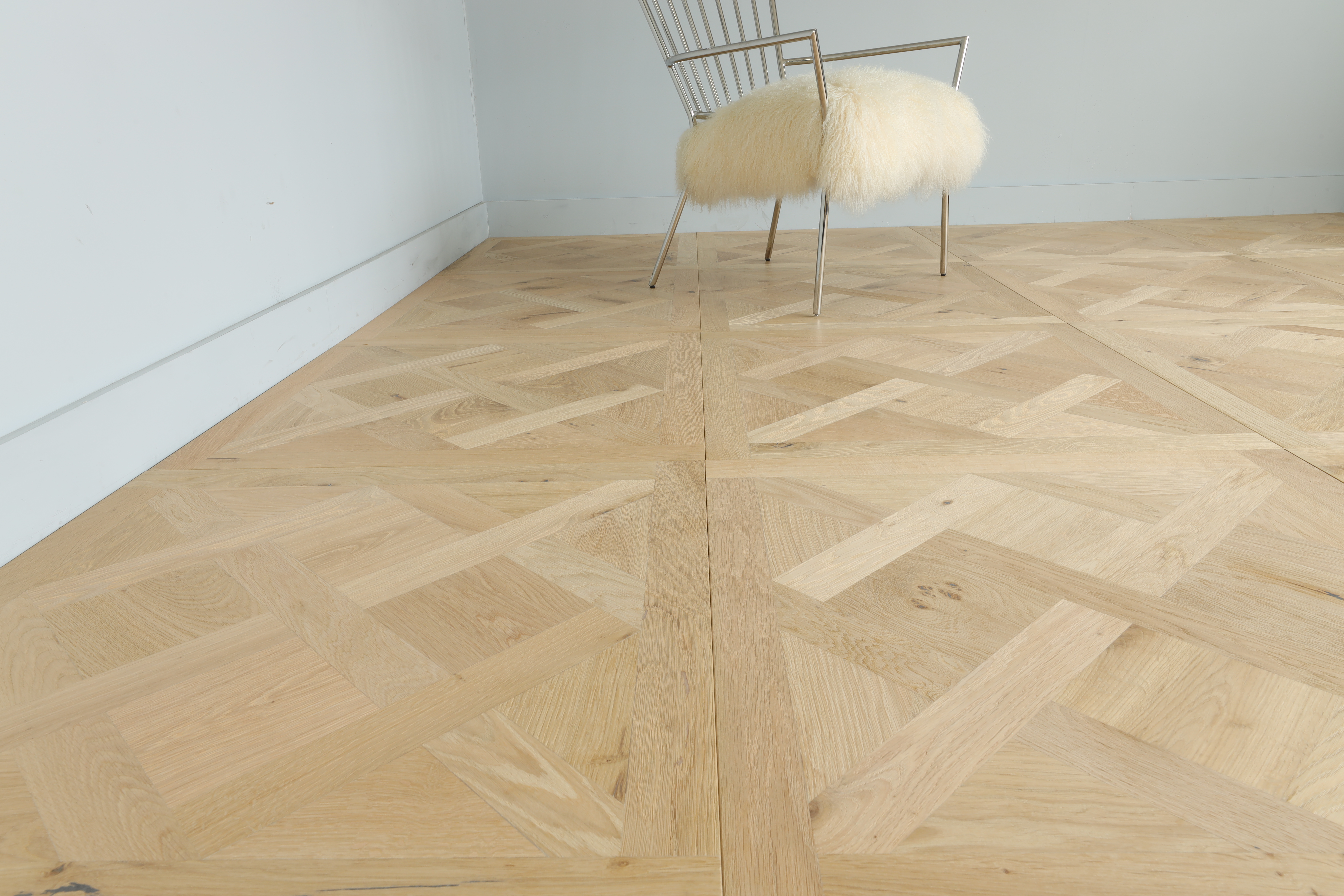 Unfinished Versailles Panel White Oak Engineered Hardwood Pattern Flooring