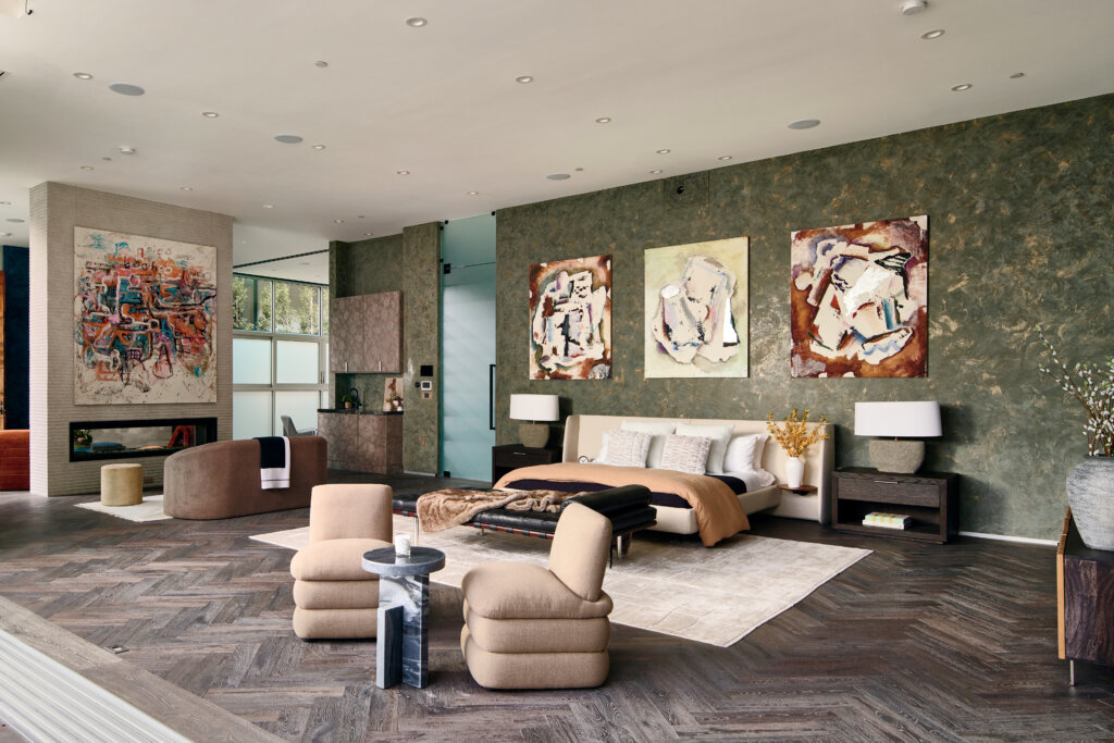 grossetto   intstall  8 Oct  1116 Chantilly   006 copy 4