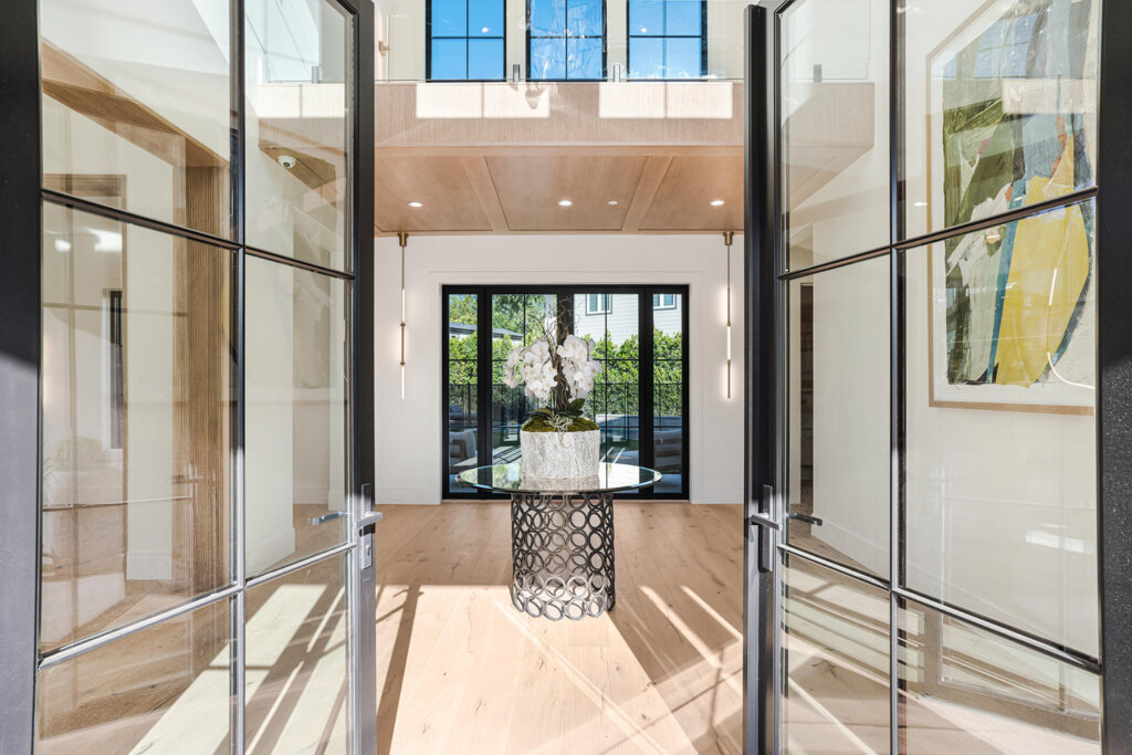 photo_81764831 2600x1733