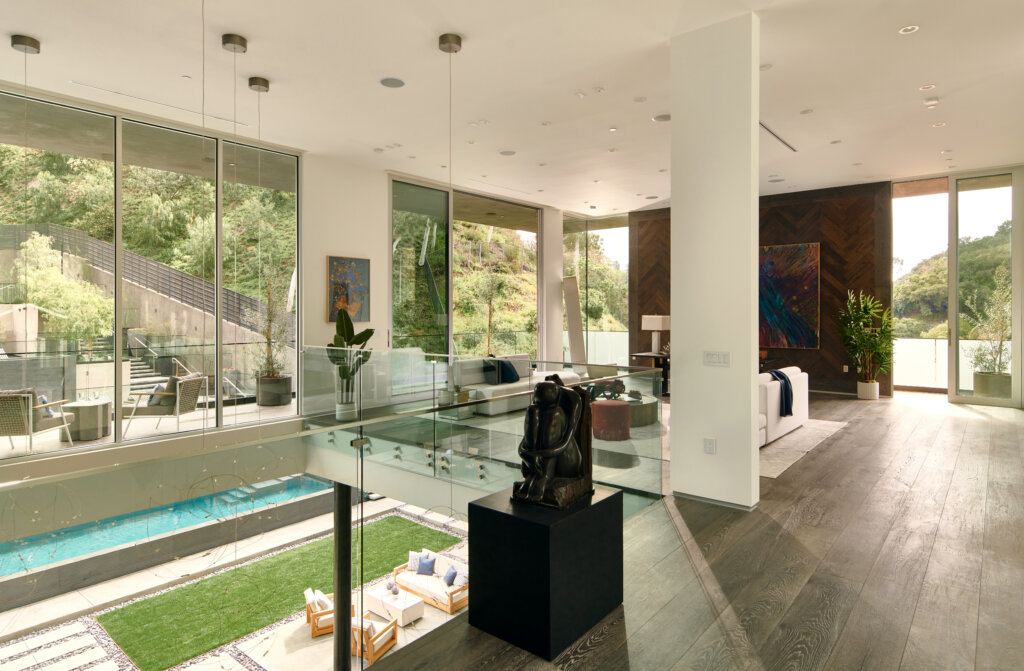 rovigo LAC   intstall  8 Oct  1116 Chantilly   018 copy